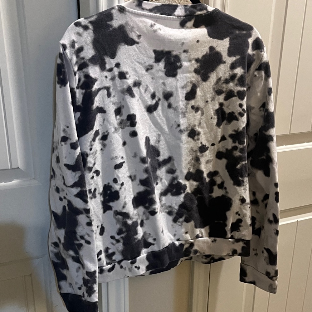 Def Leppard Tie-Dye Leopard Graphic Sweatshirt - Picture 3 of 3